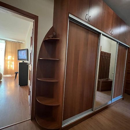 Apartment On Skorykovskyi Lane 4 Dnipro Luaran gambar